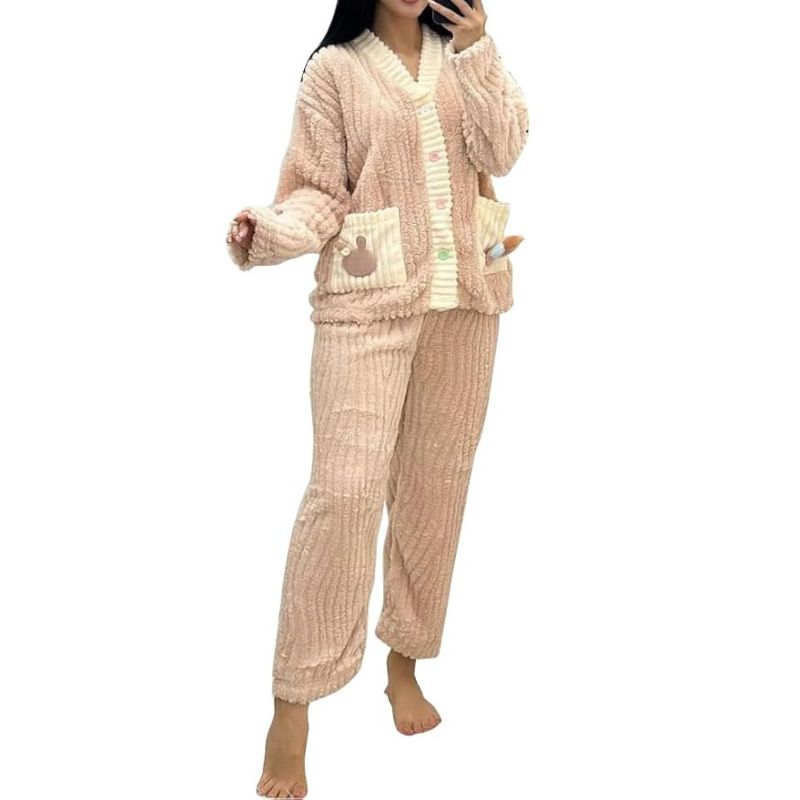 Women’s Fluffy Fleece Pajama Set