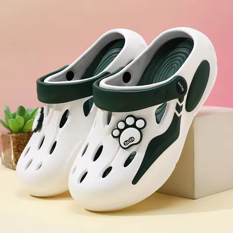 Women’s Lightweight EVA Garden Clogs with Closed Toe and Ventilated Soft Sole